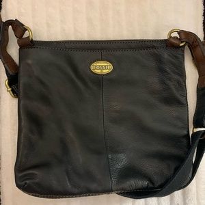Fossil Black Leather Bag.